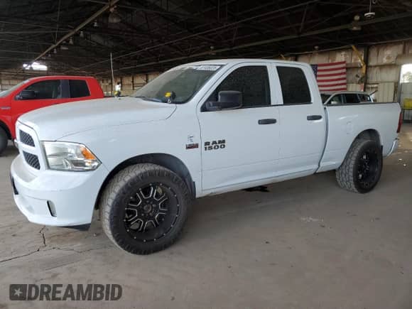 2015 Ram 1500 ST with VIN 1C6RR7FT8FS689202, listed as a Copart auction lot 87436025 with 204,189 mi miles and Clean title. Bid and sale history available at DreamBid. Image 1.