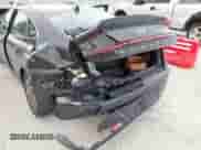 2023 Hyundai Sonata SE z VIN KMHL24JA8PA325369, wystawiony jako IAAI lot #42400026 z przebiegiem 121 813 mil mil oraz . Historia ofert i sprzedaży dostępna na DreamBid. Obrazek 6.