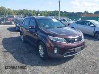 2014 Kia Sorento LX с VIN 5XYKT3A61EG470916, выставлен на аукционе IAAI как лот 43172799 с пробегом 203 827 миль миль и . История ставок и продаж доступна на DreamBid. Изображение 1.
