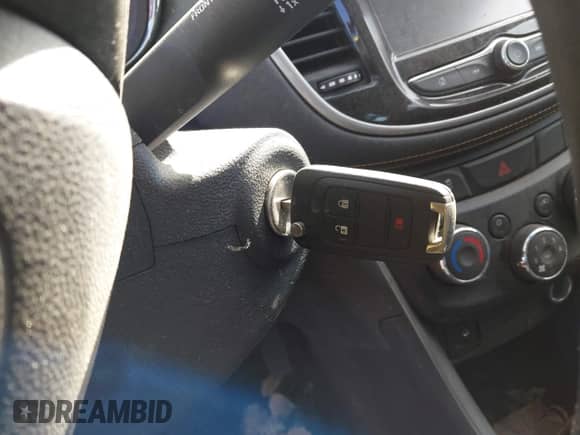 2017 Chevrolet Trax LS с VIN KL7CJKSB2HB186187, выставлен на аукционе IAAI как лот 43410837 с пробегом 111 047 миль миль и . История ставок и продаж доступна на DreamBid. Изображение 11.