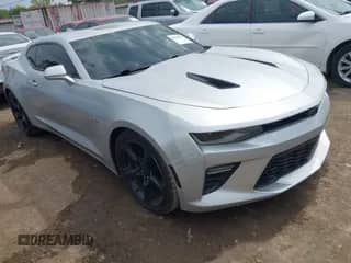 2016 Chevrolet Camaro 2SS с VIN 1G1FH1R7XG0183838, выставлен на аукционе IAAI как лот 43219397 с пробегом 146 036 миль миль и . История ставок и продаж доступна на DreamBid. Изображение 1.
