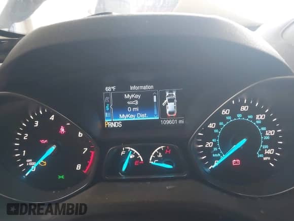 2014 Ford Escape SE с VIN 1FMCU0GX2EUB60350, выставлен на аукционе IAAI как лот 42159803 с пробегом 109 601 миль миль и . История ставок и продаж доступна на DreamBid. Изображение 7.