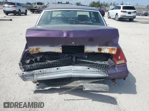 1986 Chevrolet Monte Carlo Sport z VIN 1G1GZ37Z3GR212223, wystawiony jako Copart lot #54531815 z przebiegiem 77 716 mil mil oraz Szkoda całkowita • Salvage title. Historia ofert i sprzedaży dostępna na DreamBid. Obrazek 6.
