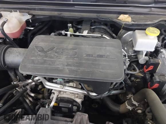 2022 Ram 1500 Big Horn z VIN 1C6RRFFG2NN410725, wystawiony jako IAAI lot #43107175 z przebiegiem 26 975 mil mil oraz . Historia ofert i sprzedaży dostępna na DreamBid. Obrazek 10.