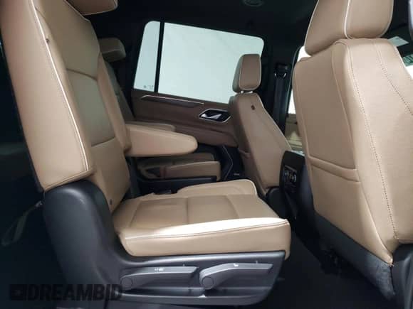 2022 Chevrolet Suburban Premier с VIN 1GNSKFKD5NR291546, выставлен на аукционе Copart как лот 51577074 с пробегом 47 656 миль миль и . История ставок и продаж доступна на DreamBid. Изображение 11.