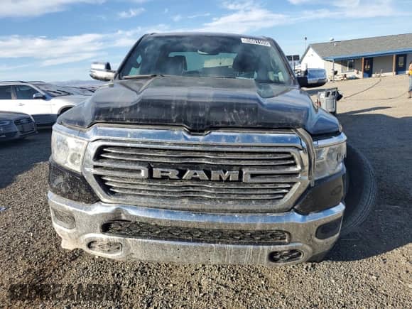 2024 Ram 1500 Laramie z VIN 1C6RREJT1RN220404, wystawiony jako Copart lot #85601165 z przebiegiem 47 435 mil mil oraz Czysty tytuł • Clean title. Historia ofert i sprzedaży dostępna na DreamBid. Obrazek 5.