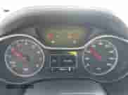 2019 Chevrolet Cruze LT z VIN 1G1BE5SM8K7117383, wystawiony jako IAAI lot #43493081 z przebiegiem 158 083 mil mil oraz . Historia ofert i sprzedaży dostępna na DreamBid. Obrazek 7.