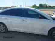 2017 Hyundai Sonata 2.4L with VIN 5NPE24AF6HH498150, listed as a IAAI auction lot 42221647 with 124,250 mi miles and . Bid and sale history available at DreamBid. Image 12.