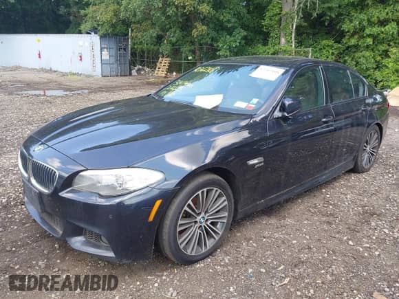 2011 BMW 5 Series 550i xDrive with VIN WBAFU9C50BC783569, listed as a IAAI auction lot 42762108 with 314,272 mi miles and . Bid and sale history available at DreamBid. Image 2.
