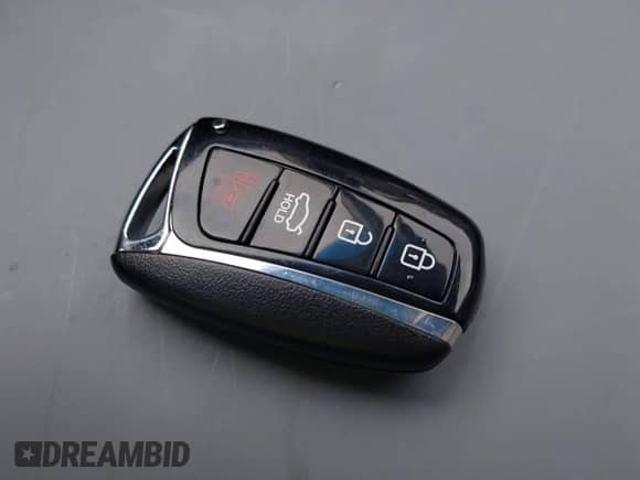 2018 Hyundai Santa Fe Ultimate with VIN 5XYZWDLA7JG542869, listed as a IAAI auction lot 41889520 with 51,294 mi miles and . Bid and sale history available at DreamBid. Image 11.