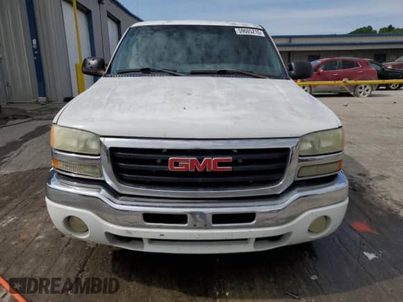 2003 GMC Sierra 1500 SLE with VIN 2GTEC19T031344095, listed as a Copart auction lot 59605215 with 200,891 mi miles and Salvage title. Bid and sale history available at DreamBid. Image 5.