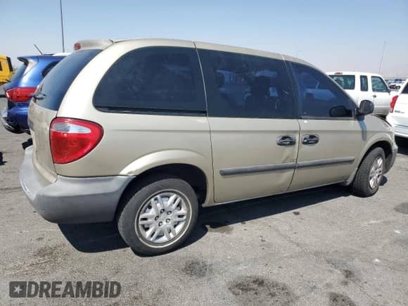 2006 Dodge Caravan SE with VIN 1D4GP25R06B737583, listed as a Copart auction lot 67470305 with 151,296 mi miles and Salvage title. Bid and sale history available at DreamBid. Image 3.