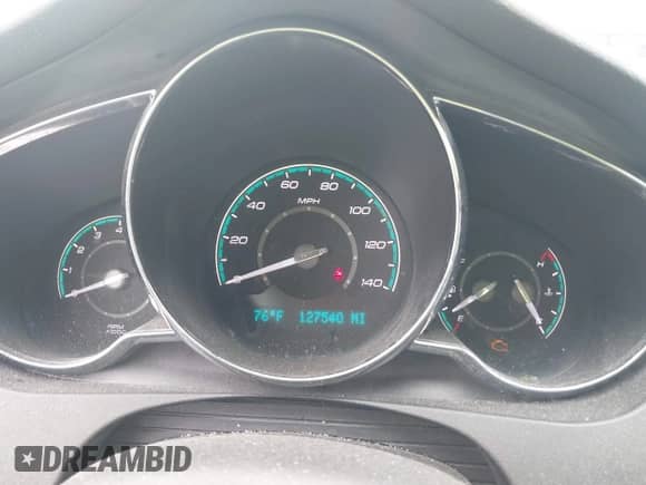 2012 Chevrolet Malibu 2LT z VIN 1G1ZD5E03CF331621, wystawiony jako IAAI lot #43117702 z przebiegiem 127 540 mil mil oraz . Historia ofert i sprzedaży dostępna na DreamBid. Obrazek 7.