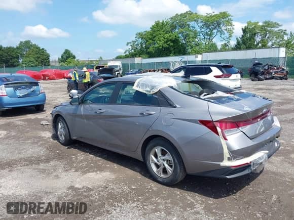 2023 Hyundai Elantra SE с VIN KMHLL4AG6PU634015, выставлен на аукционе IAAI как лот 42545303 с пробегом 14 405 миль миль и . История ставок и продаж доступна на DreamBid. Изображение 3.