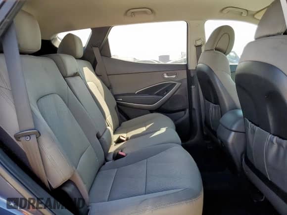 2015 Hyundai Santa Fe с VIN 5XYZU3LB1FG275731, выставлен на аукционе Copart как лот 69977695 с пробегом Не указан миль и Списание • Salvage title. История ставок и продаж доступна на DreamBid. Изображение 11.