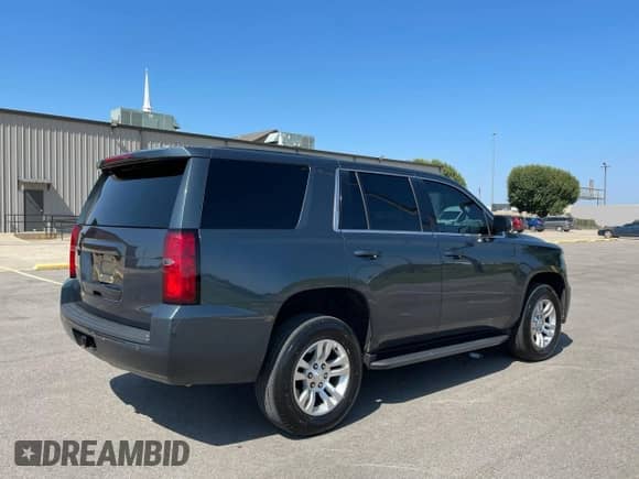 2019 Chevrolet Tahoe Commercial z VIN 1GNSKFEC8KR172369, wystawiony jako Copart lot #84436685 z przebiegiem 195 784 mil mil oraz Czysty tytuł • Clean title. Historia ofert i sprzedaży dostępna na DreamBid. Obrazek 4.