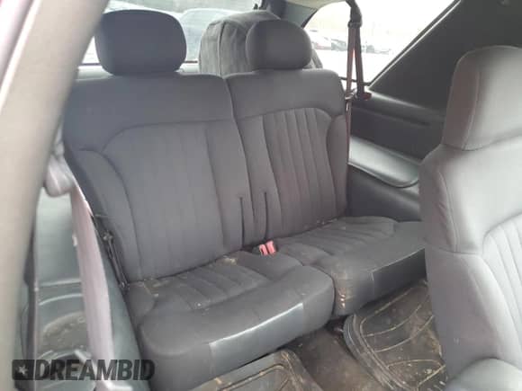 2004 Chevrolet Blazer LS with VIN 1GNCS18X24K103128, listed as a Copart auction lot 45642335 with 176,000 mi miles and Salvage title. Bid and sale history available at DreamBid. Image 11.