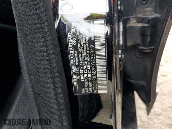 2014 Mercedes-Benz C 300 Sport с VIN WDDGF8AB9EG235349, выставлен на аукционе Copart как лот 60460885 с пробегом Не указан миль и Чистый • Clean title. История ставок и продаж доступна на DreamBid. Изображение 12.