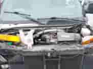 2019 Chevrolet Express Cargo с VIN 1GCWGBFG2K1310055, выставлен на аукционе IAAI как лот 42983600 с пробегом 162 413 миль миль и . История ставок и продаж доступна на DreamBid. Изображение 10.