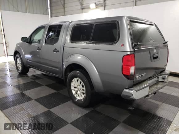 2018 Nissan Frontier SV z VIN 1N6AD0ER6JN744476, wystawiony jako Copart lot #83822465 z przebiegiem 111 830 mil mil oraz Czysty tytuł • Clean title. Historia ofert i sprzedaży dostępna na DreamBid. Obrazek 2.