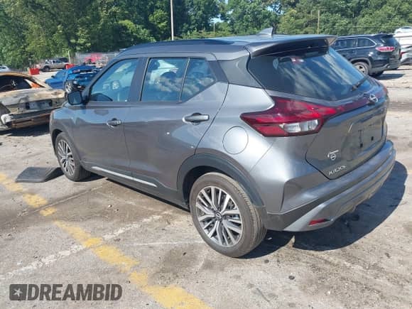 2024 Nissan Kicks SR с VIN 3N1CP5DV8RL540856, выставлен на аукционе IAAI как лот 42315370 с пробегом 21 725 миль миль и . История ставок и продаж доступна на DreamBid. Изображение 3.
