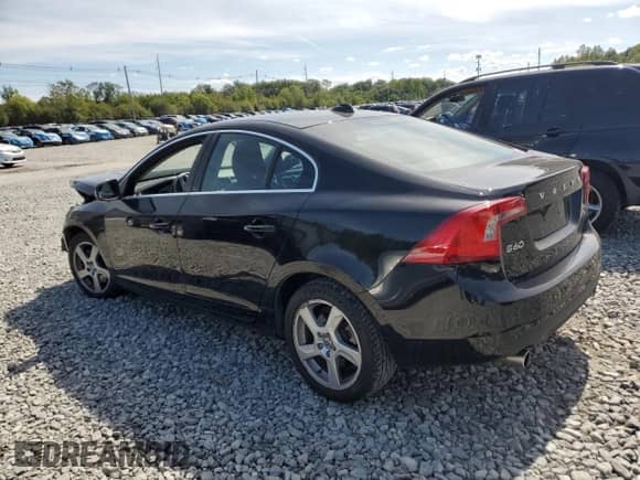 2013 Volvo S60 T5 с VIN YV1612FH5D2173050, выставлен на аукционе Copart как лот 70779425 с пробегом 91 895 миль миль и Чистый • Clean title. История ставок и продаж доступна на DreamBid. Изображение 2.