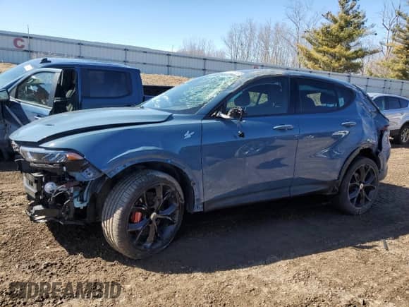 2024 Dodge Hornet GT z VIN ZACNDFAN8R3A36766, wystawiony jako Copart lot #49298535 z przebiegiem 1 923 mil mil oraz Szkoda całkowita • Salvage title. Historia ofert i sprzedaży dostępna na DreamBid. Obrazek 1.