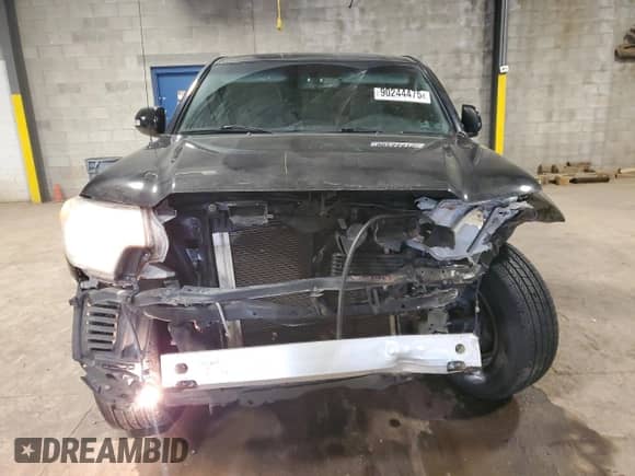 2013 Toyota Tacoma z VIN 3TMLU4EN4DM122229, wystawiony jako Copart lot #90244475 z przebiegiem 123 107 mil mil oraz Szkoda całkowita • Salvage title. Historia ofert i sprzedaży dostępna na DreamBid. Obrazek 5.