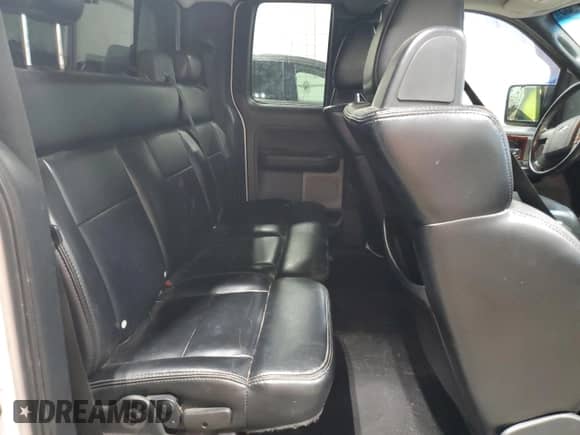 2007 Ford F-150 XLT с VIN 1FTPX14V77FB83667, выставлен на аукционе Copart как лот 71384885 с пробегом 229 183 миль миль и Списание • Salvage title. История ставок и продаж доступна на DreamBid. Изображение 10.