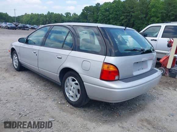 2000 Saturn SW с VIN 1G8ZN8274YZ125358, выставлен на аукционе IAAI как лот 42594615 с пробегом 120 506 миль миль и . История ставок и продаж доступна на DreamBid. Изображение 3.