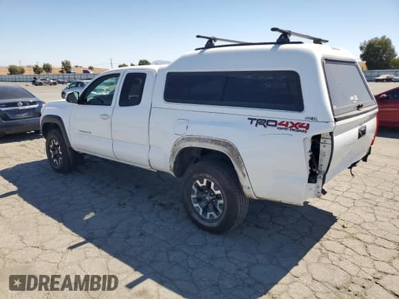 2017 Toyota Tacoma SR5 с VIN 5TFSZ5AN7HX079322, выставлен на аукционе Copart как лот 80861755 с пробегом 96 977 миль миль и Списание • Salvage title. История ставок и продаж доступна на DreamBid. Изображение 2.