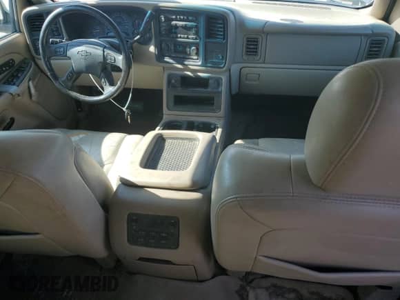 2006 Chevrolet Suburban LS z VIN 1GNFK16Z06J178047, wystawiony jako Copart lot #61729835 z przebiegiem 215 474 mil mil oraz Szkoda całkowita • Salvage title. Historia ofert i sprzedaży dostępna na DreamBid. Obrazek 8.