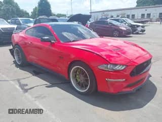 2022 Ford Mustang GT с VIN 1FA6P8CF3N5134621, выставлен на аукционе IAAI как лот 42657254 с пробегом 56 306 миль миль и . История ставок и продаж доступна на DreamBid. Изображение 1.