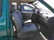 1996 Nissan Frontier XE z VIN 1N6SD16S2TC322599, wystawiony jako IAAI lot #42395420 z przebiegiem 217 831 mil mil oraz . Historia ofert i sprzedaży dostępna na DreamBid. Obrazek 5.