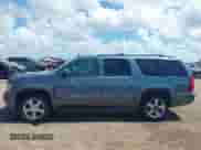 2010 Chevrolet Suburban LT z VIN 1GNUCJE01AR142336, wystawiony jako IAAI lot #42569262 z przebiegiem 298 479 mil mil oraz . Historia ofert i sprzedaży dostępna na DreamBid. Obrazek 14.