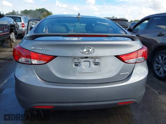 2013 Hyundai Elantra GLS with VIN KMHDH4AE9DU919257, listed as a IAAI auction lot 43386695 with Not provided miles and . Bid and sale history available at DreamBid. Image 16.