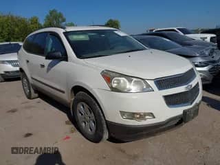2012 Chevrolet Traverse LS с VIN 1GNKRFED4CJ229655, выставлен на аукционе IAAI как лот 43303815 с пробегом 234 110 миль миль и . История ставок и продаж доступна на DreamBid. Изображение 1.