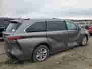 2023 Toyota Sienna Limited с VIN 5TDZSKFC1PS097196, выставлен на аукционе Copart как лот 44306235 с пробегом 12 043 миль миль и Списание • Salvage title. История ставок и продаж доступна на DreamBid. Изображение 3.