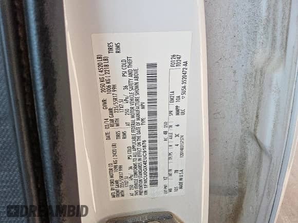 2014 Ford Escape SE z VIN 1FMCU0GX4EUC91876, wystawiony jako Copart lot #66355735 z przebiegiem 206 822 mil mil oraz Czysty tytuł • Clean title. Historia ofert i sprzedaży dostępna na DreamBid. Obrazek 13.