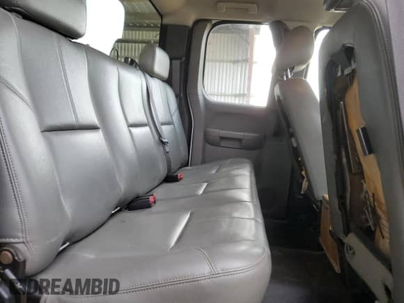 2010 Chevrolet Silverado 1500 Work Truck with VIN 1GCSKPE36AZ232971, listed as a Copart auction lot 42252495 with 175,710 mi miles and Salvage title. Bid and sale history available at DreamBid. Image 10.