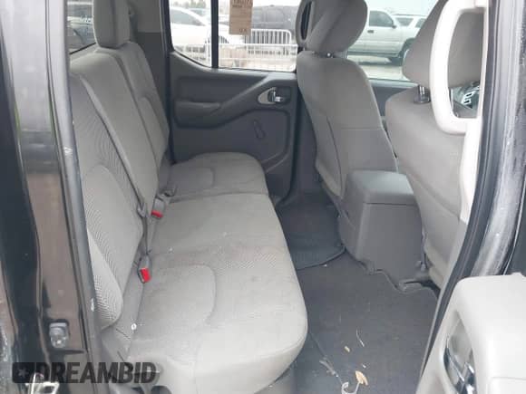 2019 Nissan Frontier SV z VIN 1N6AD0ER5KN704469, wystawiony jako IAAI lot #41541716 z przebiegiem 81 506 mil mil oraz . Historia ofert i sprzedaży dostępna na DreamBid. Obrazek 8.