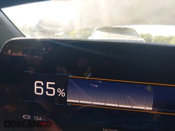 2024 Chevrolet Blazer EV eAWD LT z VIN 3GNKDBRJ0RS214469, wystawiony jako IAAI lot #43078749 z przebiegiem 18 283 mil mil oraz . Historia ofert i sprzedaży dostępna na DreamBid. Obrazek 17.