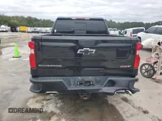 2021 Chevrolet Silverado 1500 RST z VIN 3GCUYEED0MG318317, wystawiony jako Copart lot #90687735 z przebiegiem Nie podano mil oraz Czysty tytuł • Clean title. Historia ofert i sprzedaży dostępna na DreamBid. Obrazek 6.