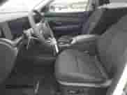 2025 Hyundai Tucson SEL with VIN 3KMJBCDE4SE003660, listed as a Copart auction lot 81555725 with 7,293 mi miles and Salvage title. Bid and sale history available at DreamBid. Image 7.