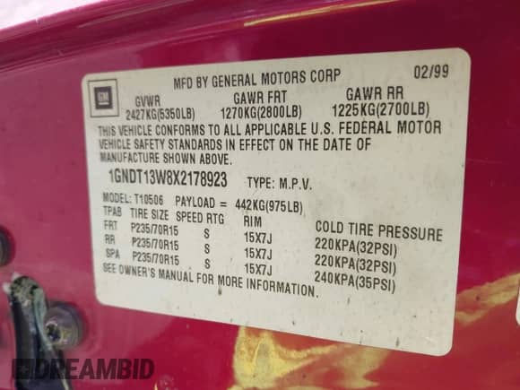 1999 Chevrolet Blazer LS z VIN 1GNDT13W8X2178923, wystawiony jako IAAI lot #41877375 z przebiegiem 180 146 mil mil oraz . Historia ofert i sprzedaży dostępna na DreamBid. Obrazek 9.