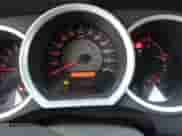 2007 Toyota Tacoma PreRunner z VIN 3TMJU62N57M041798, wystawiony jako IAAI lot #43423609 z przebiegiem 266 794 mil mil oraz . Historia ofert i sprzedaży dostępna na DreamBid. Obrazek 7.