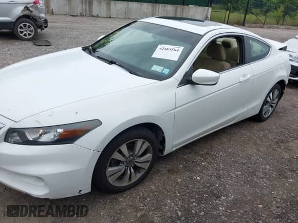 2012 Honda Accord EX с VIN 1HGCS1B7XCA005522, выставлен на аукционе IAAI как лот 42485564 с пробегом 84 073 миль миль и . История ставок и продаж доступна на DreamBid. Изображение 14.