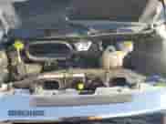 2020 Ram ProMaster Cargo z VIN 3C6TRVDG2LE110199, wystawiony jako Copart lot #81120295 z przebiegiem 201 002 mil mil oraz Czysty tytuł • Clean title. Historia ofert i sprzedaży dostępna na DreamBid. Obrazek 12.