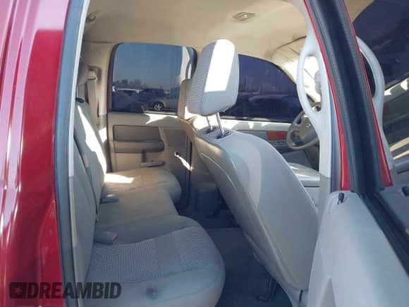 2006 Dodge 1500 Laramie z VIN 1D7HA18226S617740, wystawiony jako IAAI lot #41280476 z przebiegiem 278 764 mil mil oraz . Historia ofert i sprzedaży dostępna na DreamBid. Obrazek 8.