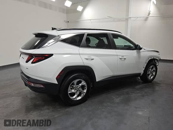 2024 Hyundai Tucson SEL with VIN 5NMJBCDE4RH353506, listed as a Copart auction lot 90125225 with 48,709 mi miles and Non repairable. Bid and sale history available at DreamBid. Image 3.